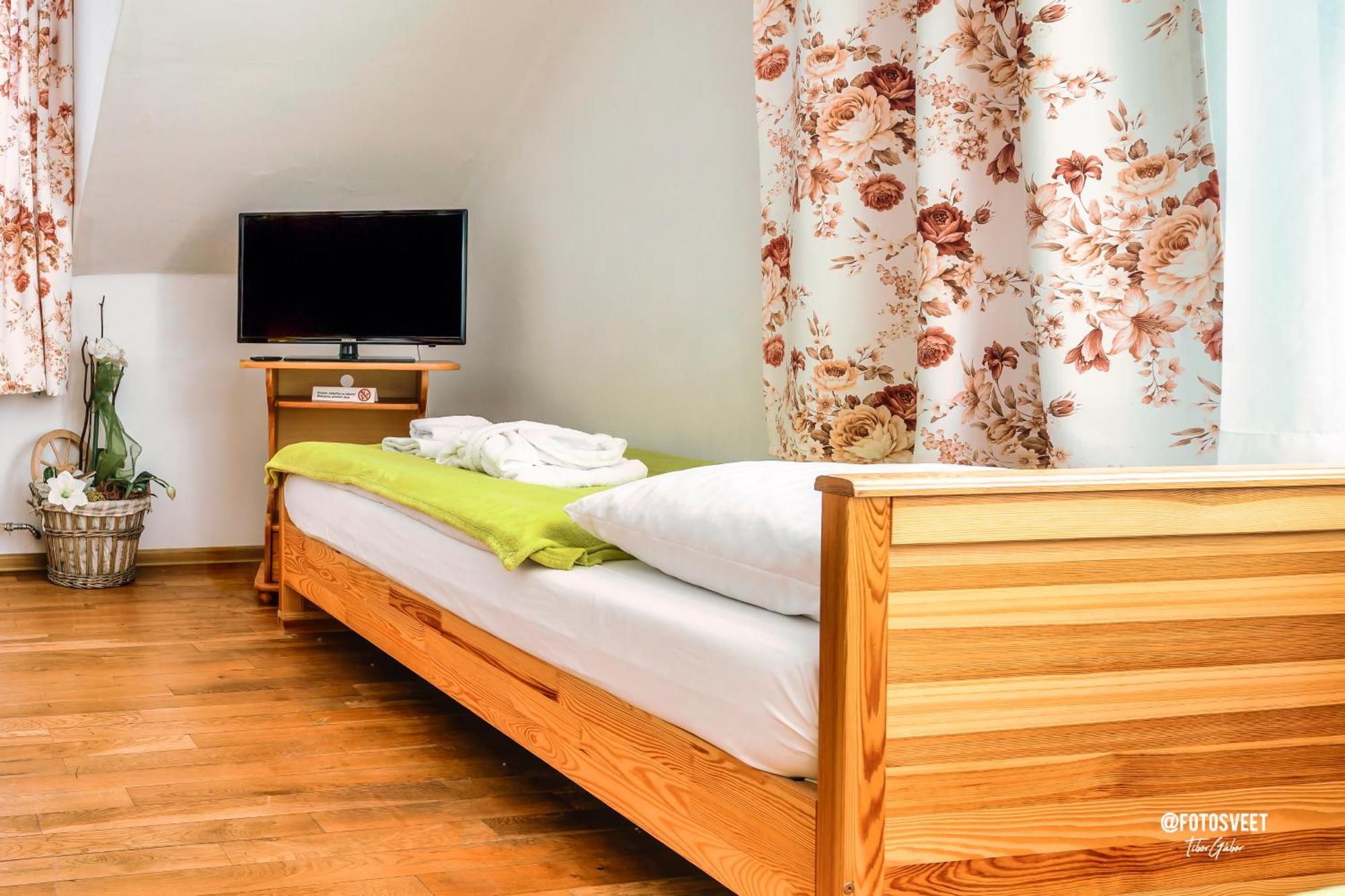 Wellness Penzion Zora Family Tatranská Lomnica Εξωτερικό φωτογραφία